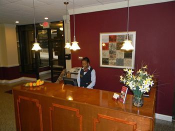 The Esplanade Hotel White Plains Buitenkant foto